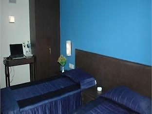 Manu Residency Hotel Bangalore Bagian luar foto